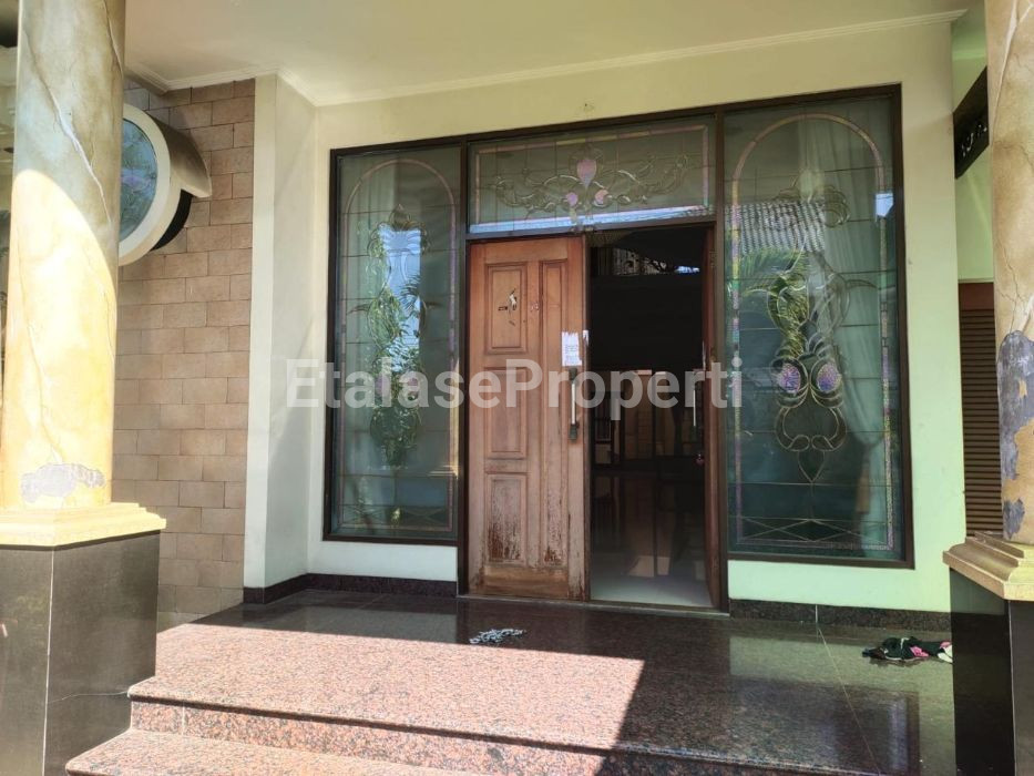 Foto properti Rumah Sutorejo Timur 1