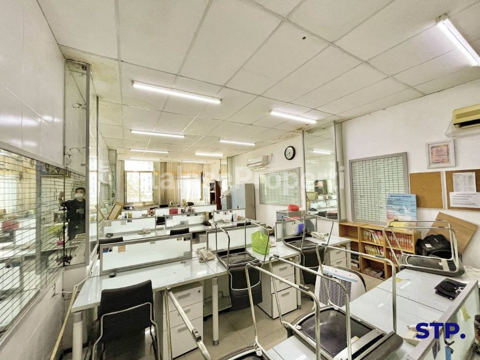 Foto properti Ruko 4,5 Lantai Di Kompleks Wonokitri Di Jalan Mayjend Sungkono 8