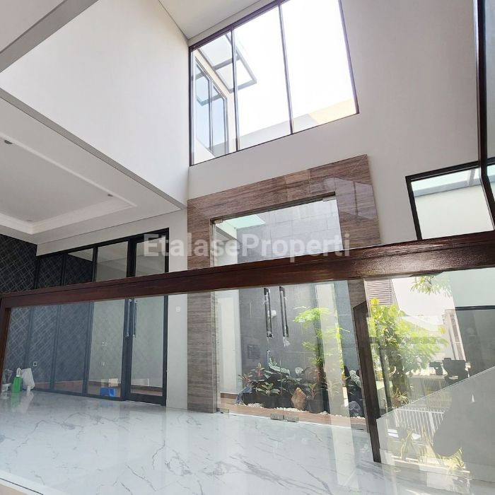 Foto properti Buruan Dapatkan Kesempurnaan Rumah Mewah Di Taman Puspa Raya, Citraland Dengan Harga Terjangkau 3