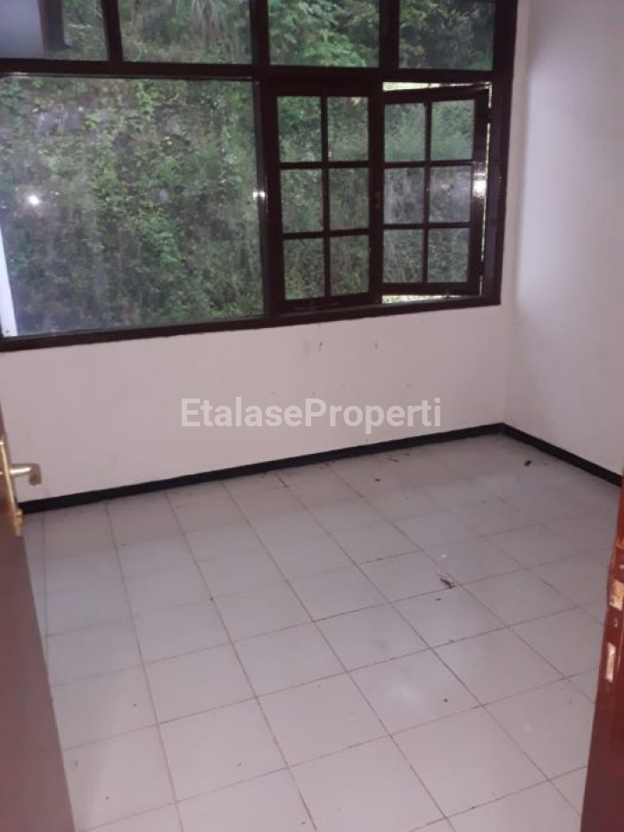 Foto properti Dijual Villa Sekuti Indah Tretes 7