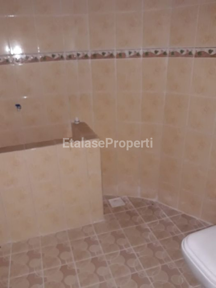 Foto properti Dijual Villa Sekuti Indah Tretes 10