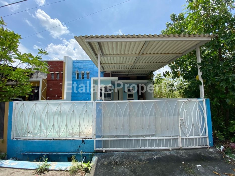 Foto properti Dijual Rumah Di Wiyung Brantas Permai, Surabaya Barat 1