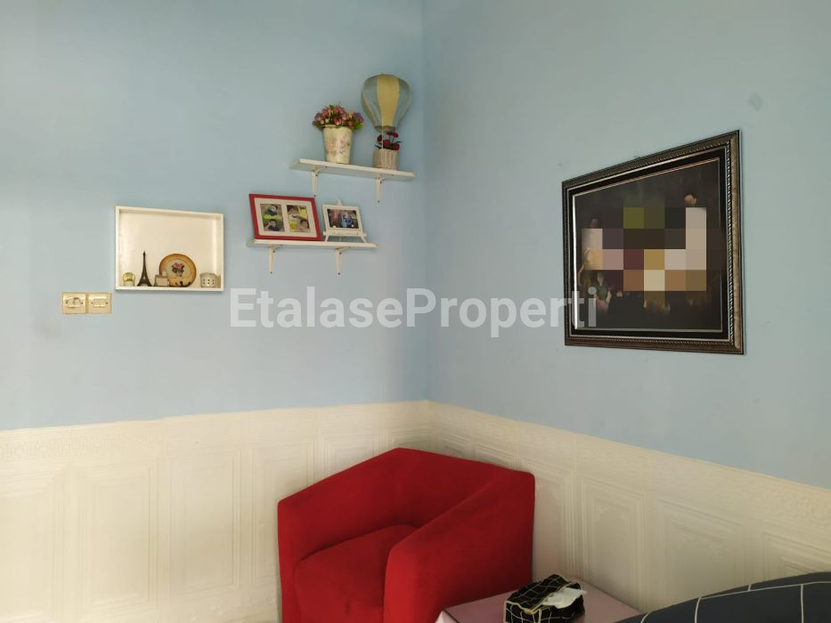 Foto properti Dijual Rumah Di Wiyung Brantas Permai, Surabaya Barat 4