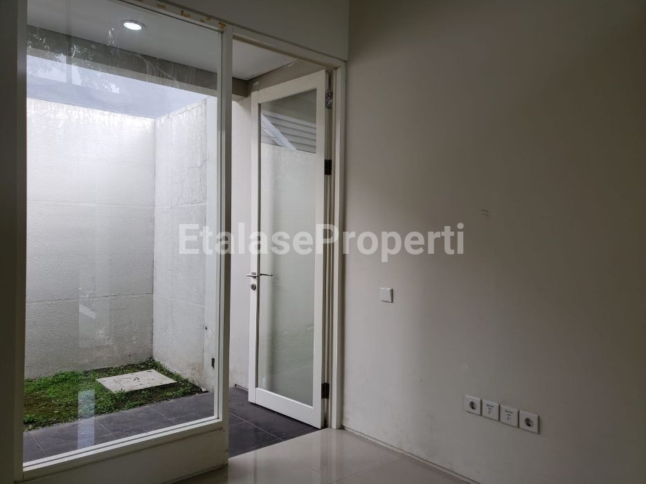 Foto properti Disewakan Rumah Northwest Park Type Vicenza 1 NA 1 Bedroom 3