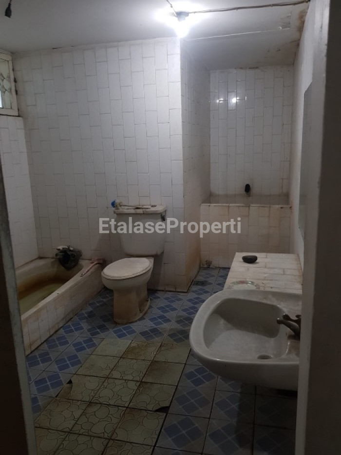 Foto properti Rumah Murah Surabaya, Lokasi Bendul Merisi Permai, Wonocolo, Surabaya. 6