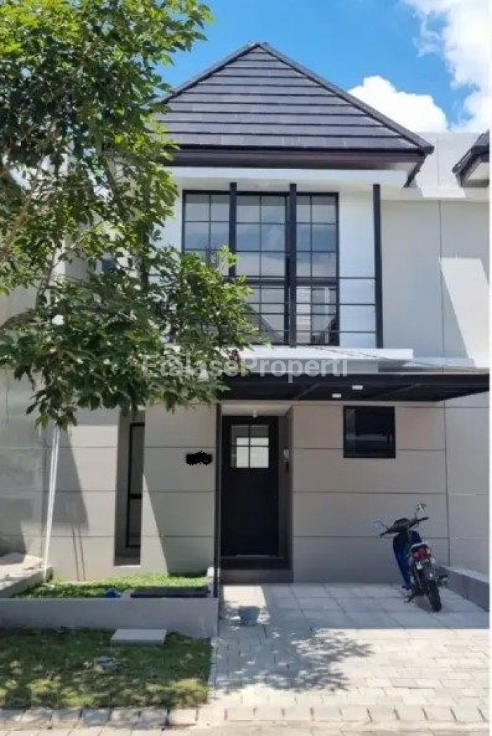 Foto properti Dijual Rumah 2 Lantai Cluster Alamanda Graha Natura 1