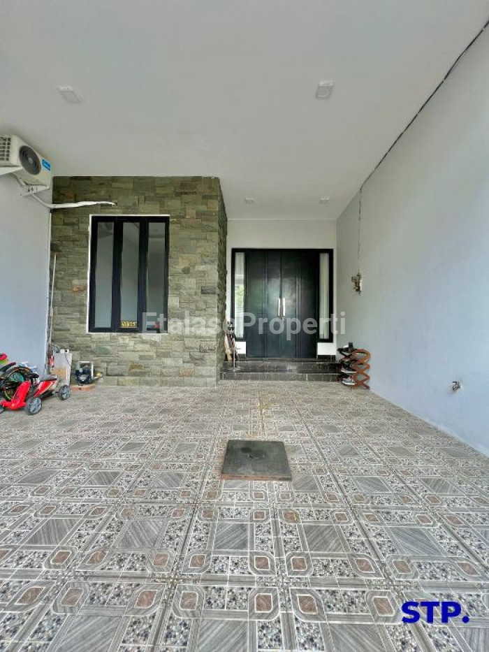 Foto properti Jual Cepat, Rumah 2 Lantai Jemur Andayani 5