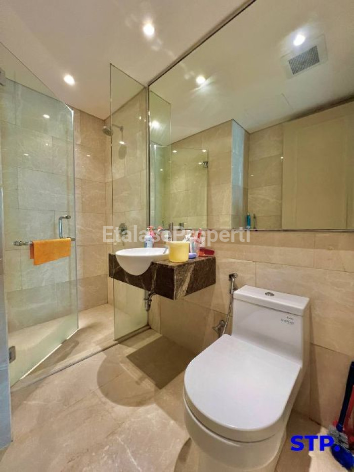 Foto properti Apartemen One Icon 2 Bedroom Furnished Mewah  Lantai 25 4