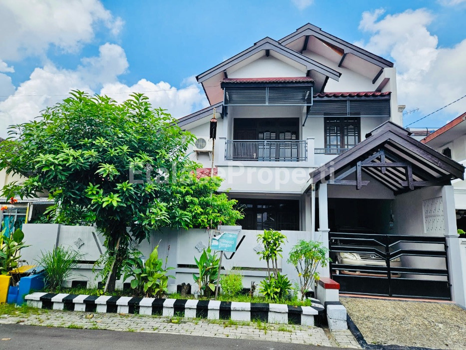 Foto properti Rumah Wisma Pagesangan Surabaya, Kondisi Terawat Siap Huni, ROW Lebar. 4