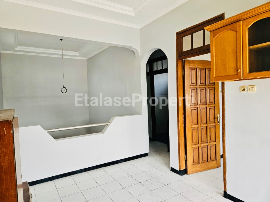 Foto properti Rumah Wisma Pagesangan Surabaya, Kondisi Terawat Siap Huni, ROW Lebar. 6