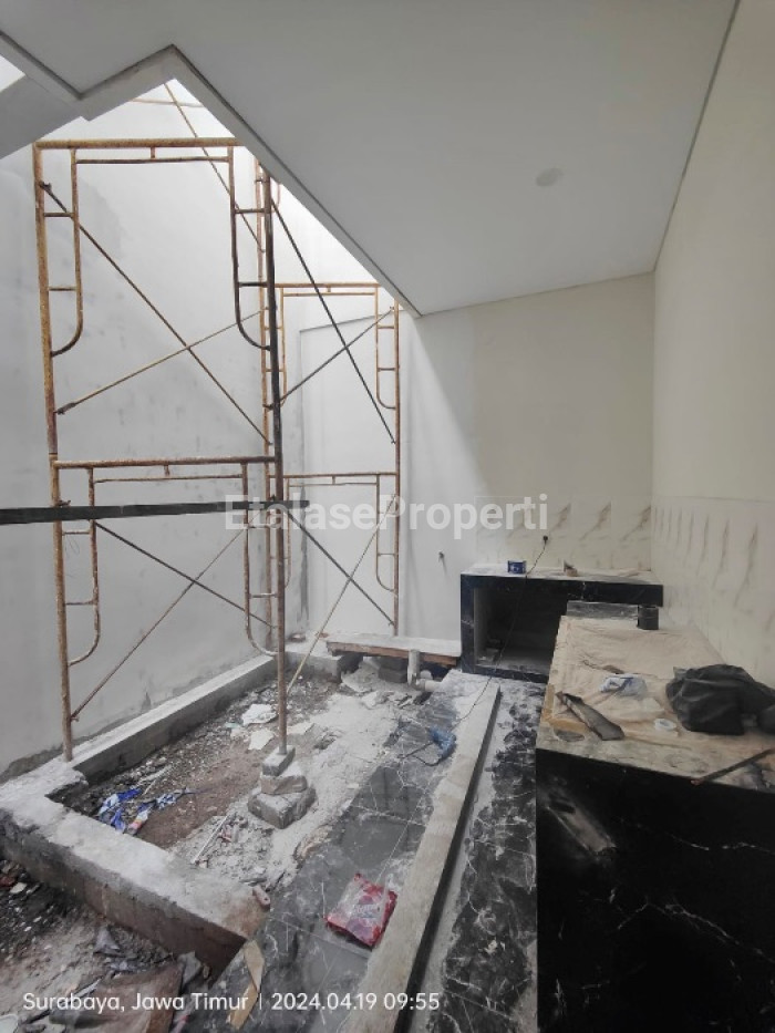 Foto properti Rumah Dekat Galaxy Mall Surabaya Di Wisma Permai Barat Mewah Minimalis 4