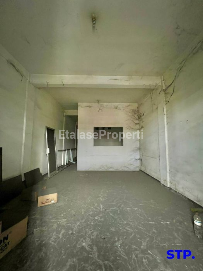 Foto properti Jual Cepat! Ruko 0 Jalan Raya Bypass Pandaan 5