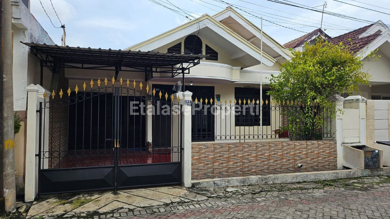 Foto properti Dijual Rumah Baru Renov Nirwana Eksekutif 1