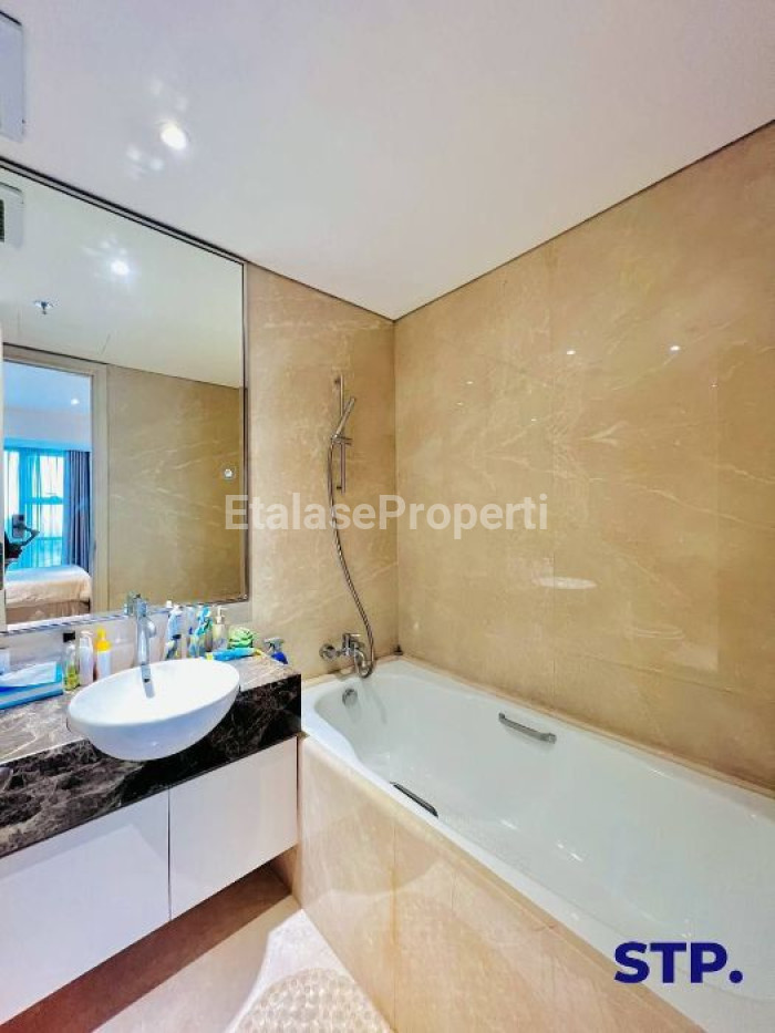 Foto properti Sewa Apartemen One Icon Residence 3 + 1BR FURNISHED LUX Lantai 6 10