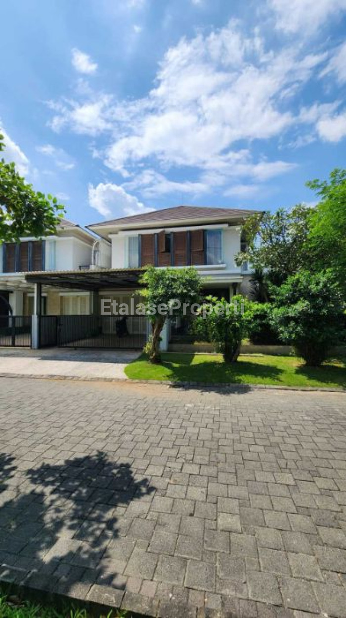 Foto properti *Dijual Rumah Mewah Prambanan Residence, Surabaya Barat* 1
