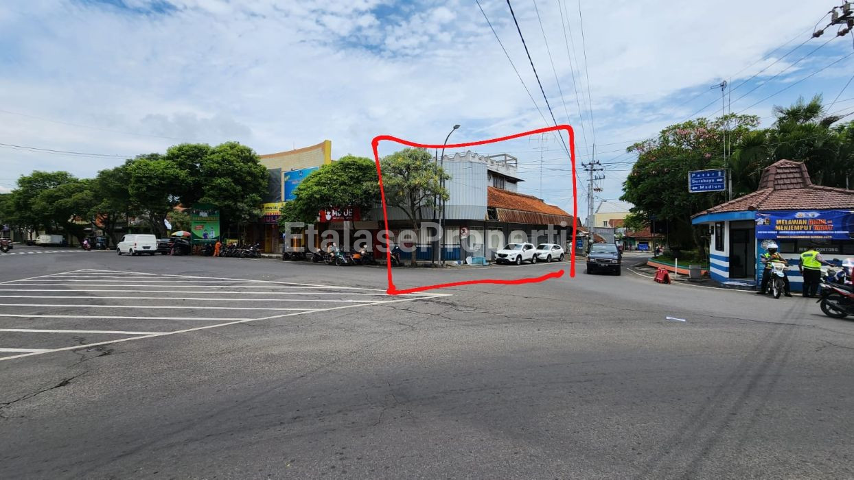 Foto properti *Dijual Tanah Komersial Jl. A Yani, Jombang* 1