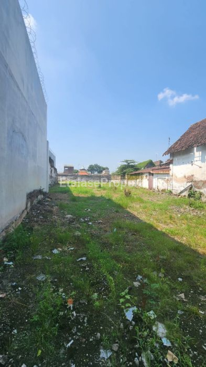 Foto properti *Dijual Tanah Komersial Raya A.Yani, Jombang* 4