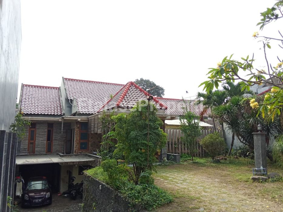Foto properti Dijual Rumah Di JL. Papa Ungu (dkt Jln Soehat) MALANG 2