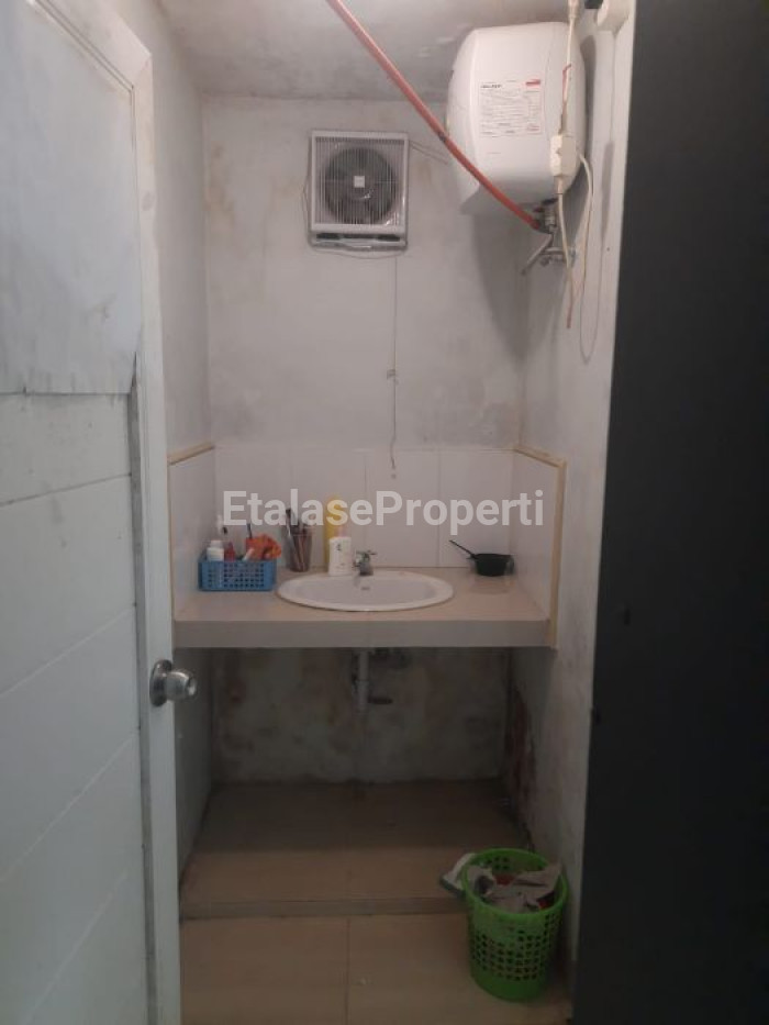 Foto properti Dijual Rumah Siap Huni Karang Empat Besar 2