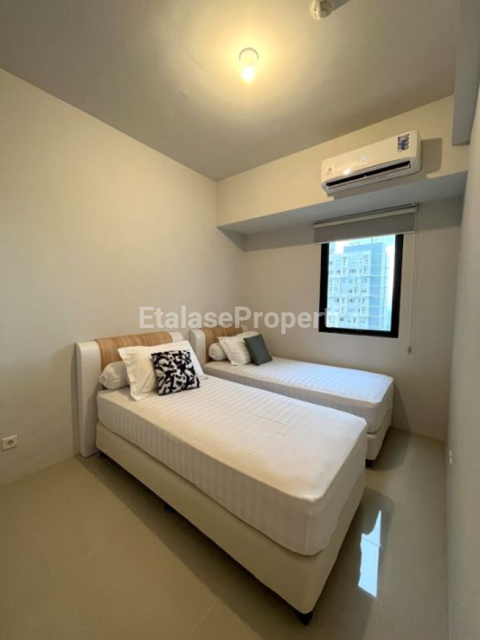 Foto properti Apartemen  DENVER Mewah Fully Furnished VIEW POOL Di Citraland Surabaya Barat 3