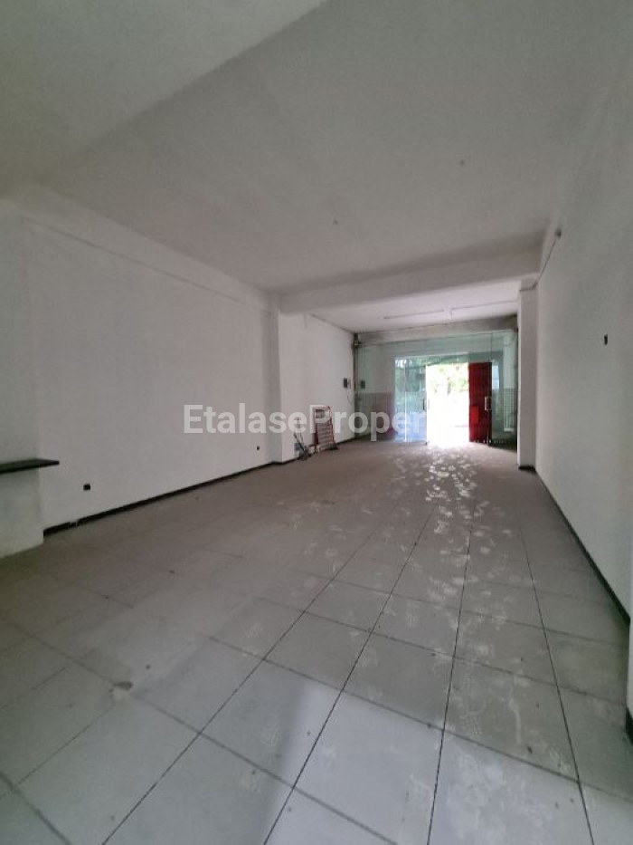 Foto properti RUKO 3 LANTAI Nol Jalan HR Mohammad 2