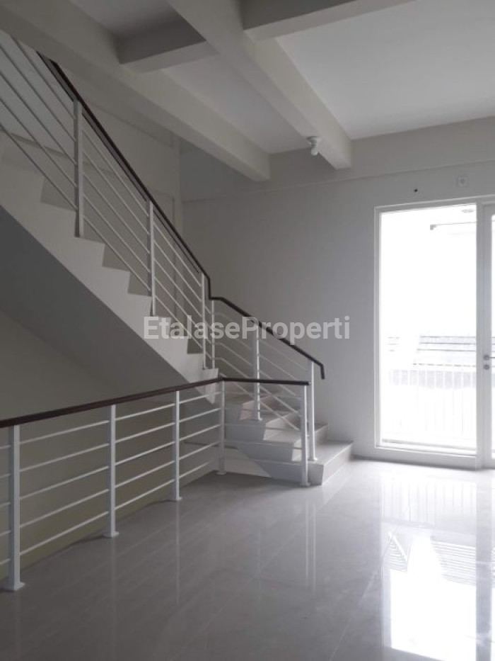 Foto properti SEWA Northwest Boulevard 2