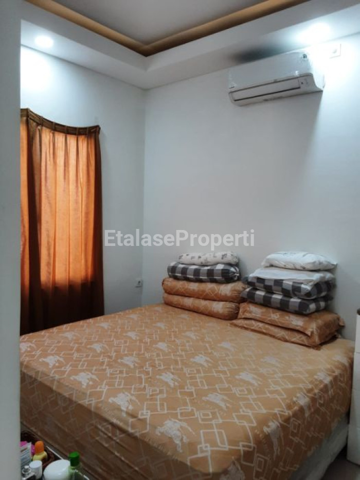 Foto properti GREENLAND RUMAH 3 KAMAR MENGANTI SURABAYA BARAT 2