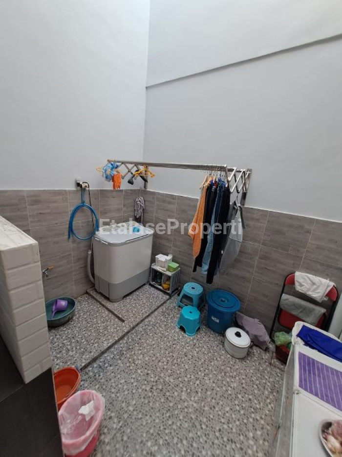 Foto properti Jual Rumah Puri Surya Jaya Valencia Residence, Full Furnished! 3