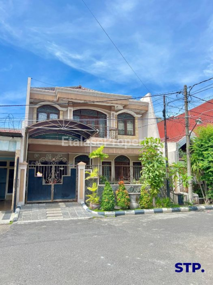 Foto properti Rumah 2 Lantai Siap Huni Di Sutorejo Prima 1