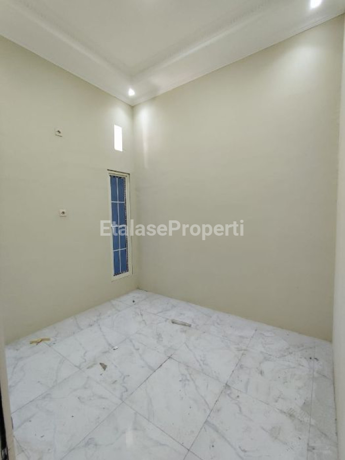 Foto properti Jual Rumah Baru Lebak 3