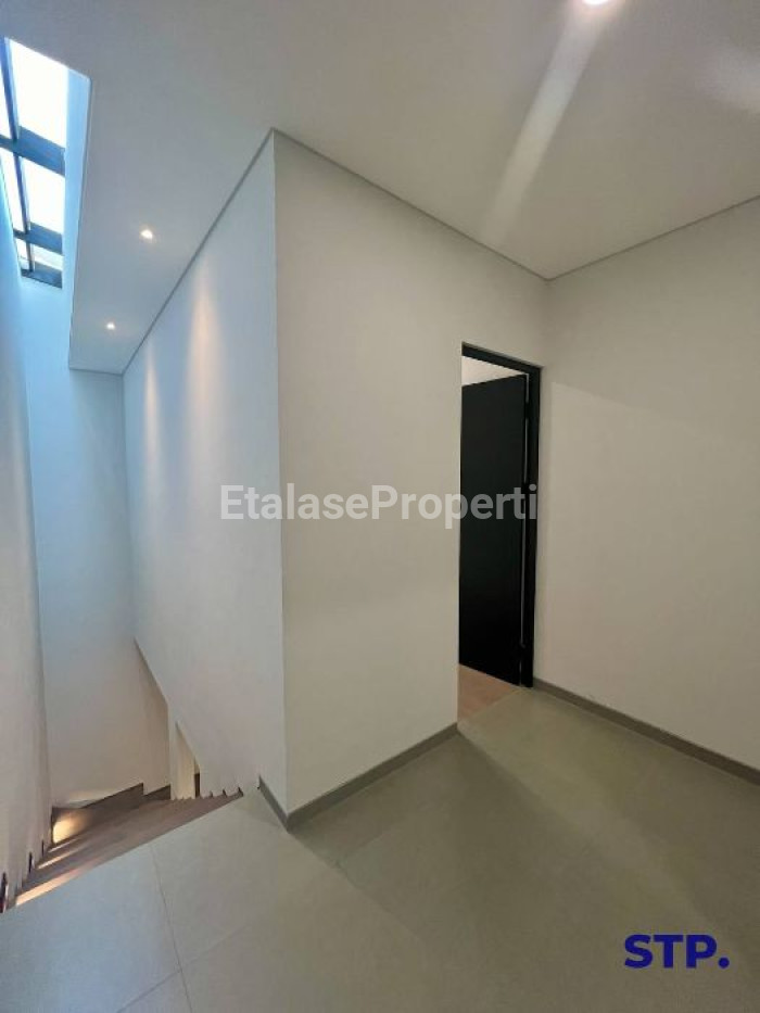 Foto properti NEW! Rumah Minimalis Di Dharmahusada Mas 4