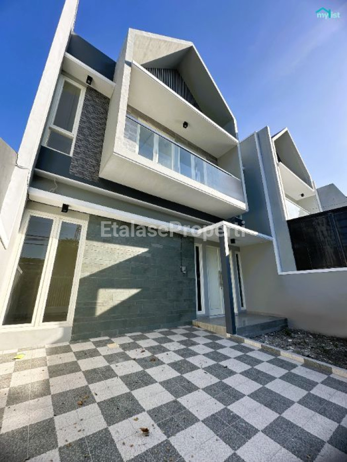 Foto properti Rumah Baru 2 Lantai Manyar Tirtomoyo Dekat Sekolah Petra Manyar 4