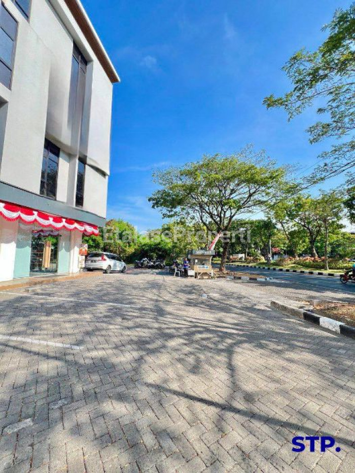 Foto properti Jual, Ruko Mewah 4 Lantai Di Raya MERR 4