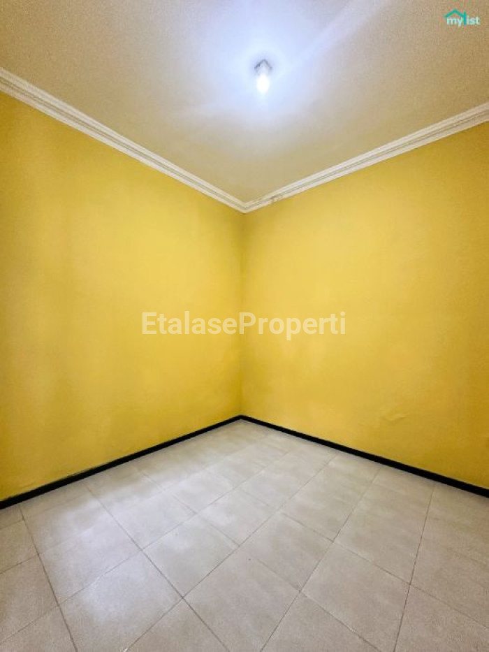 Foto properti Dijual Rumah Griya Babatan Mukti Wiyung Surabaya Barat 10