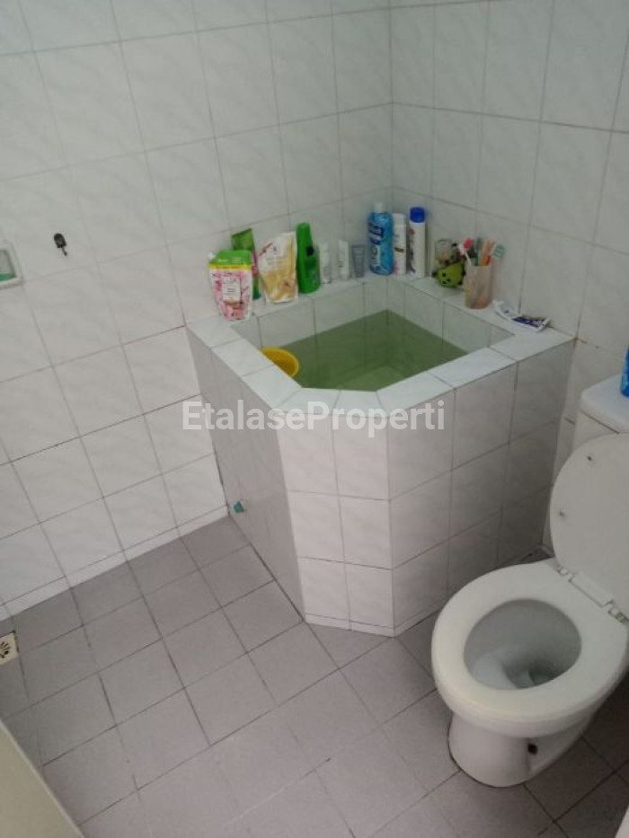 Foto properti RUMAH SIAP HUNI DI MULYOSARI COCOK BUAT ORTU DEKAT ITS DAN PUSAT KULINER 4