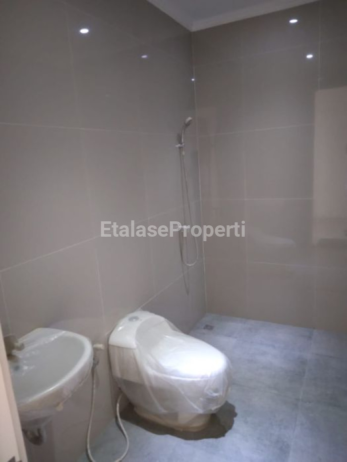 Foto properti Jual Rumah Medokan Asri 2