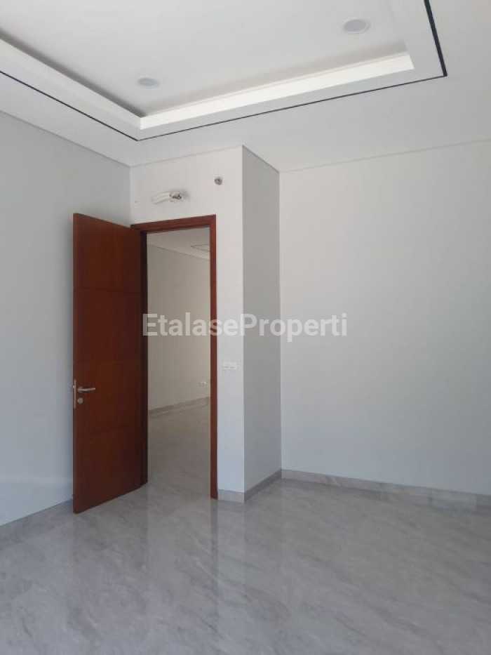 Foto properti Rumah Gress South Emerald Mansion Citraland 5