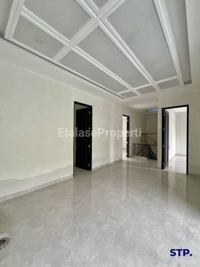 Foto properti Rumah Baru Di Boulevard Galaxi Bumi Permai Araya Tahap 2 4