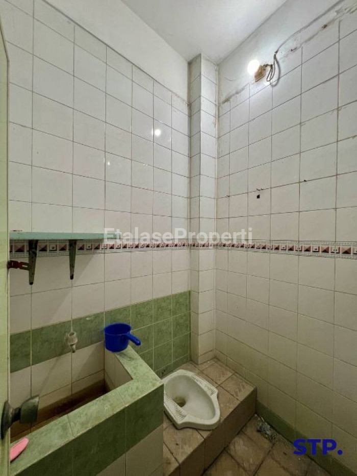 Foto properti Jual Ruko 4 Lantai Di Pucang Anom Timur 8