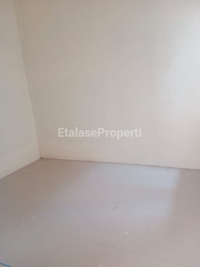 Foto properti Jual Rumah 2 Lantai Siap Huni Di Gunung Anyar Emas Surabaya 9