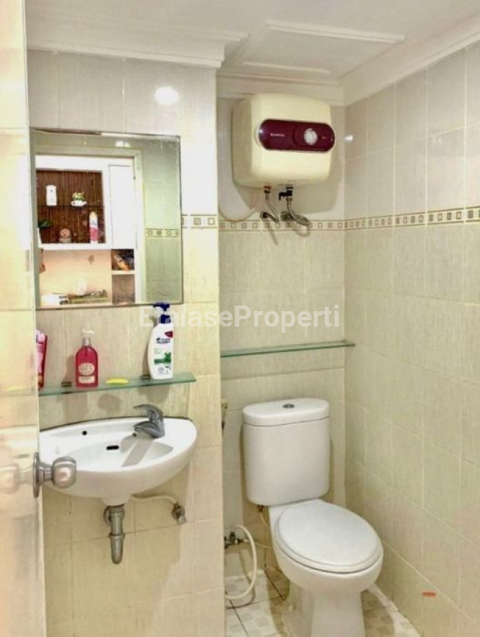 Foto properti Apartemen Puncak Kertajaya 2 Bedroom FURNISHED View Pool 7