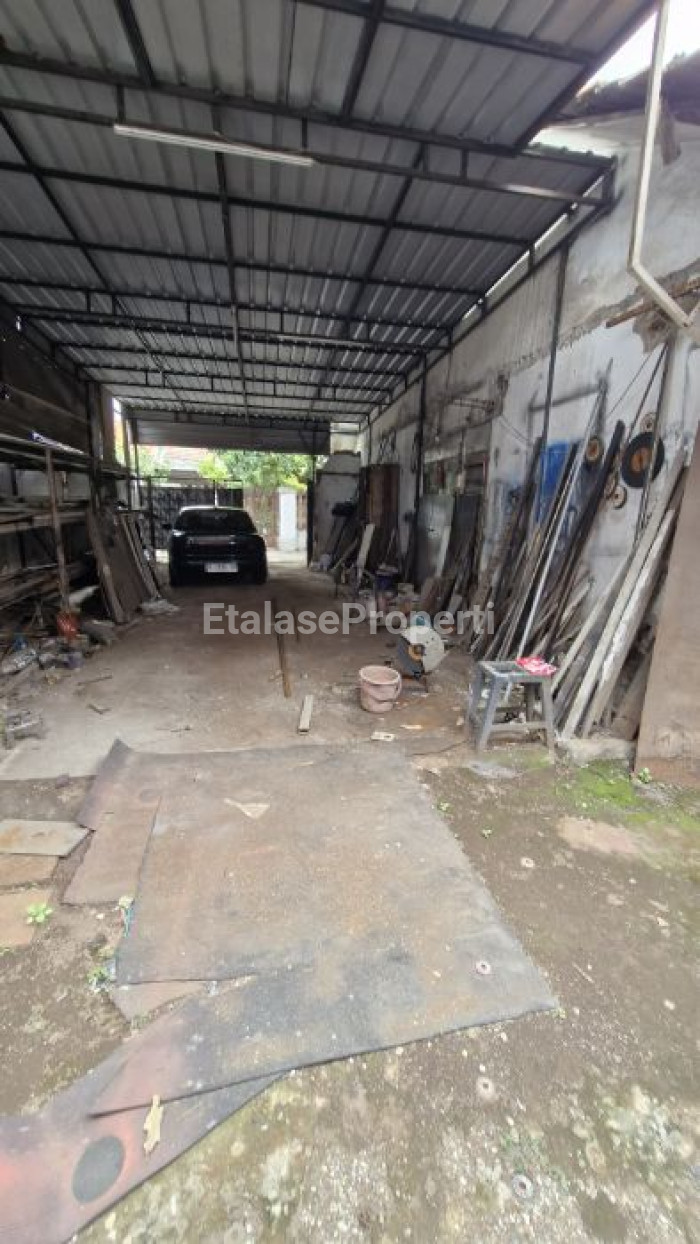 Foto properti *Dijual Rumah Medokan Asri, Hitung Tanah* 6