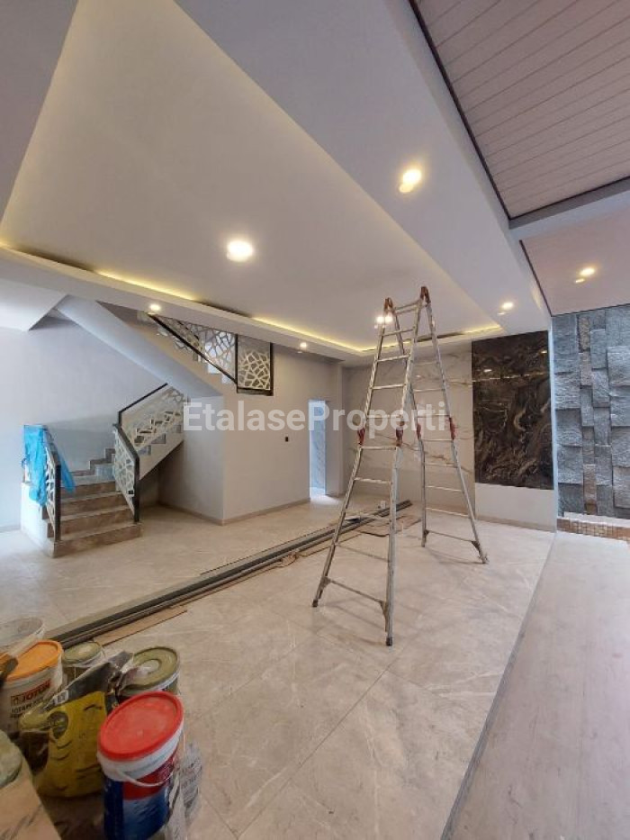 Foto properti Dijual ‼️  SAN ANTONIO With POOL💦 Minimalis 4
