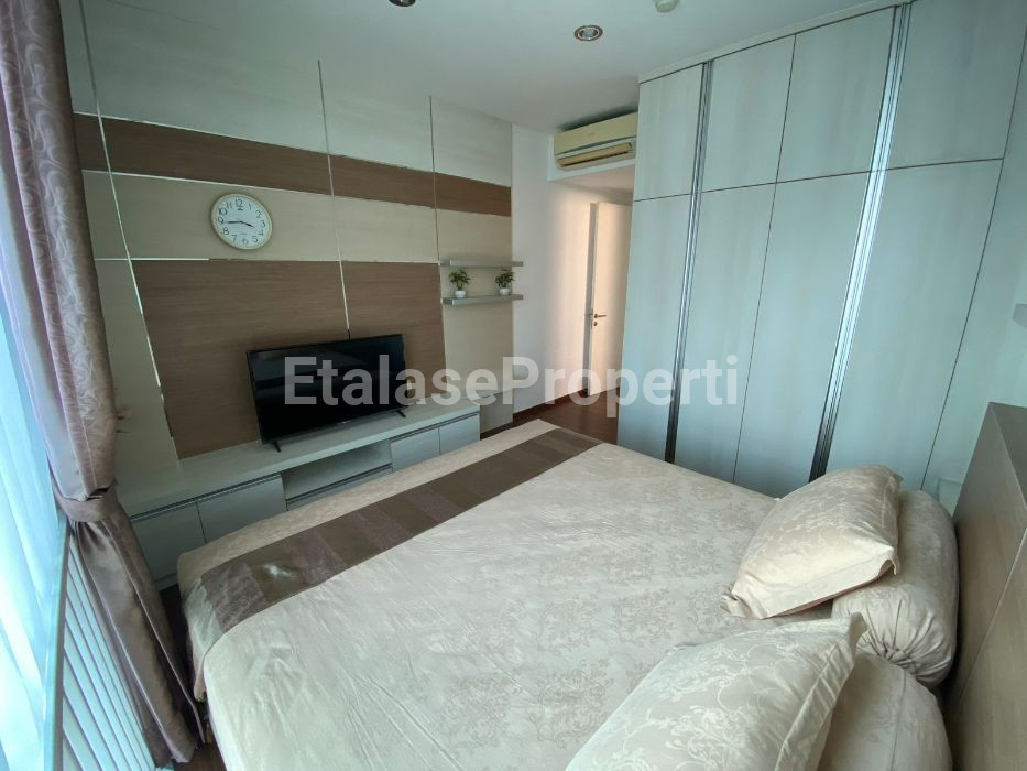 Foto properti Disewakan Apartemen Ciputra World VIA 3 Bedroom ! 6