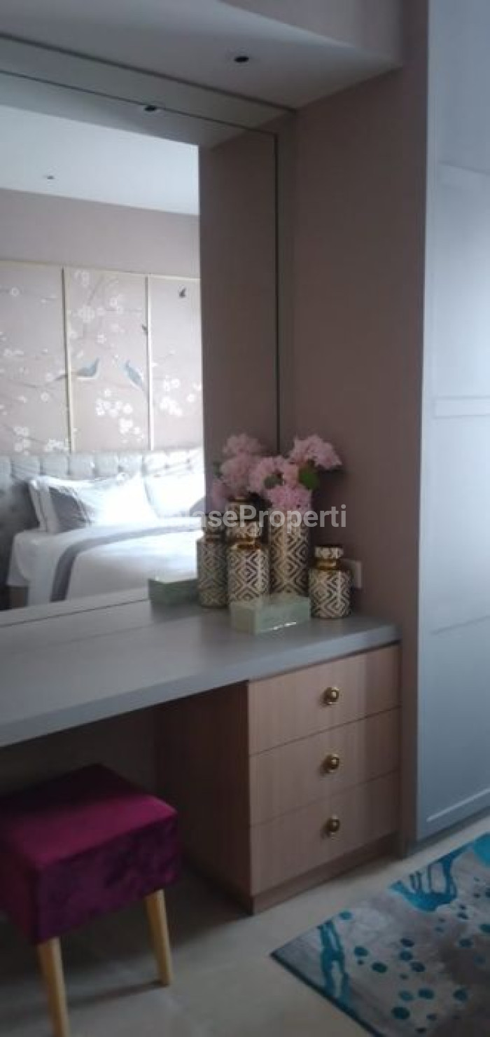 Foto properti Jual Apartemen Mewah Di One Icon Residence Tunjungan Plaza Mewah Full Furnish 4