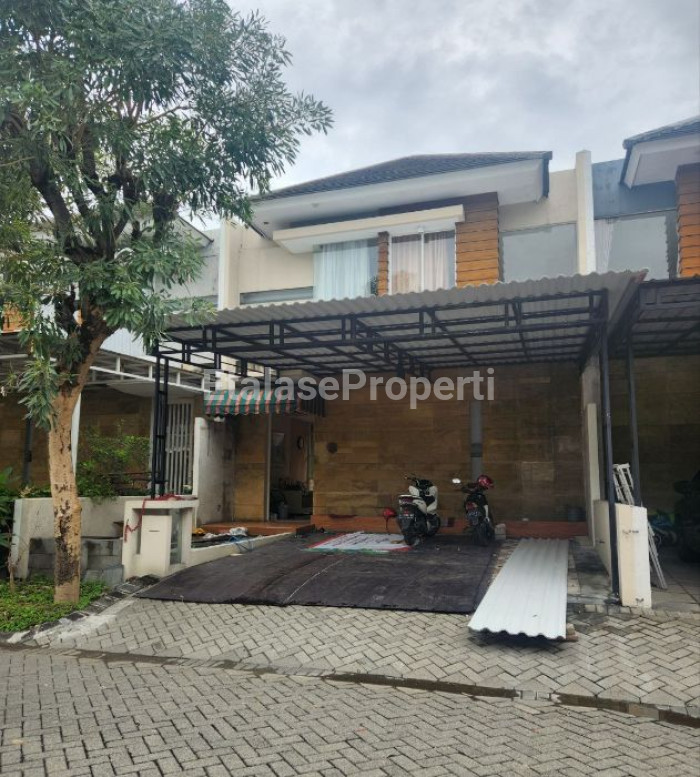 Foto properti Rumah Sewa Royal Residence 1