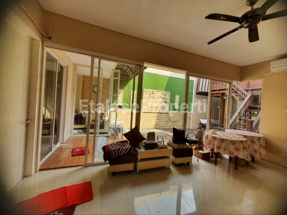 Foto properti Rumah Sewa Royal Residence 4