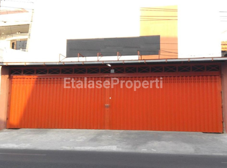 Foto properti Tempat Usaha Di Baratajaya Pinggir Jalan Raya 1