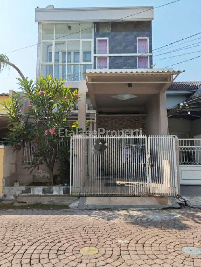 Foto properti Dijual Rumah Bagus Minimalis Nirwana Eksekutif Blok Favorite 1