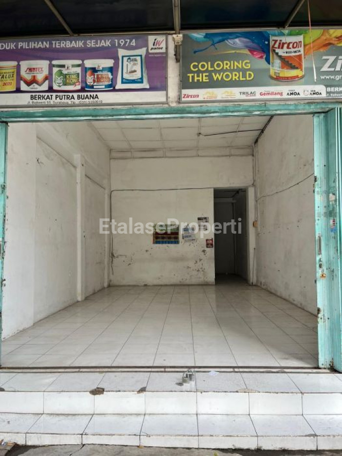 Foto properti Dijual Ruko Baliwerti 2